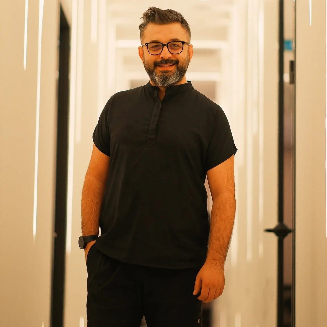 Emre Menekşe, hair transplant specialist
